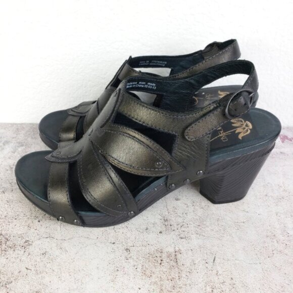 DANSKO Metallic Leather Clogs Sandal size 38 Comfort Shoes Studs - Picture 2 of 11